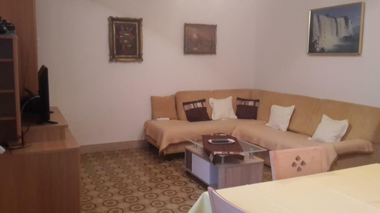 As Brela Hotel Екстериор снимка