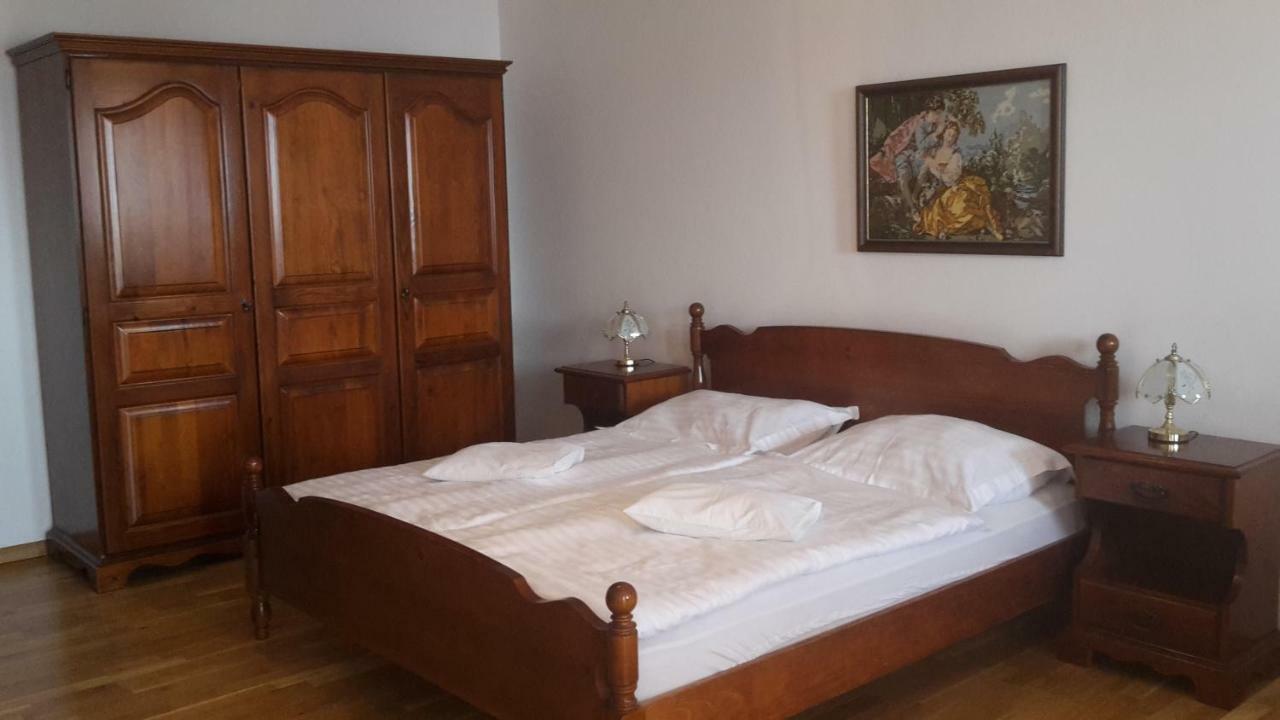As Brela Hotel Екстериор снимка