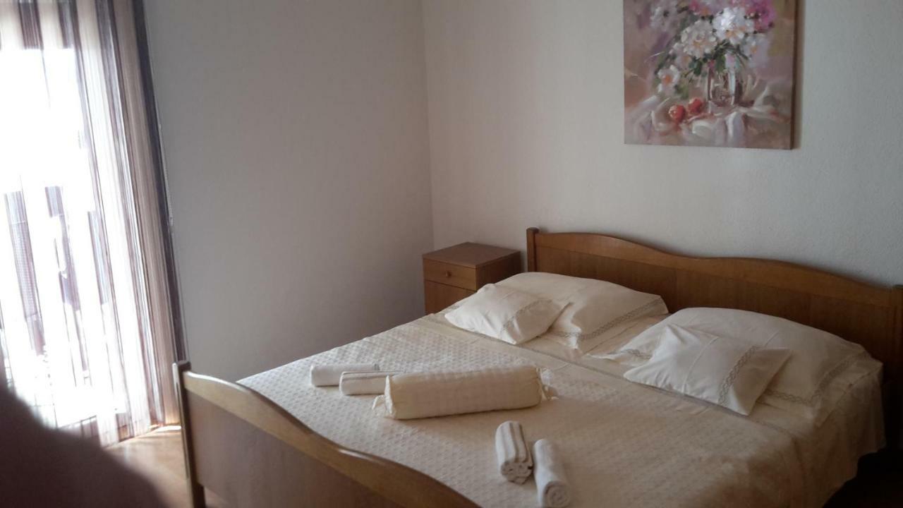 As Brela Hotel Екстериор снимка