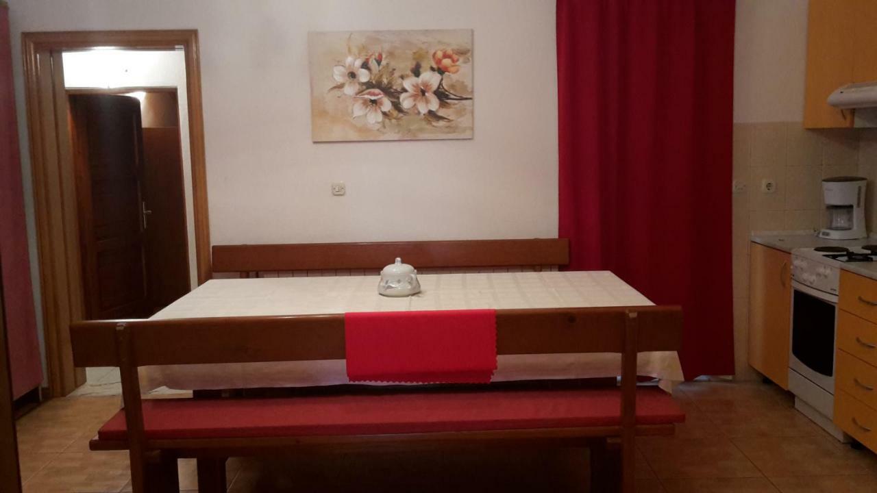 As Brela Hotel Екстериор снимка